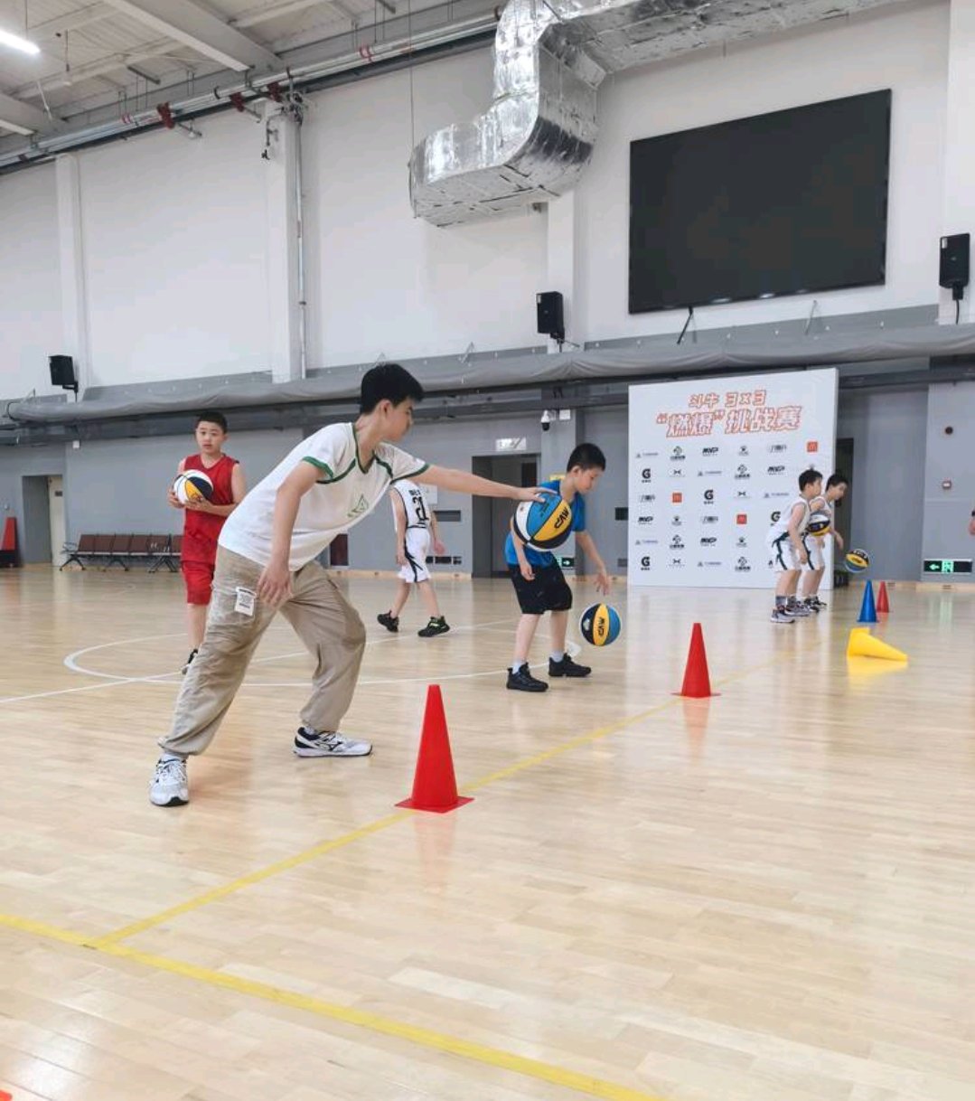 青少年篮球训练营的饮食管理